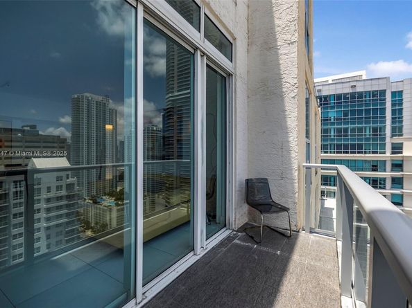 1155 Brickell Bay Dr PH204, Miami FL 33131
