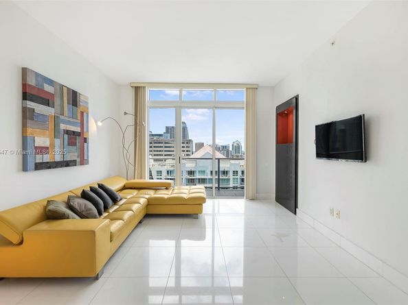 1155 Brickell Bay Dr PH204, Miami FL 33131