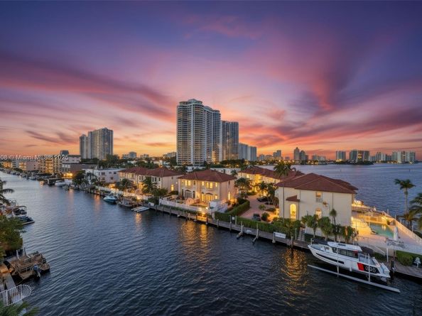 4000 NE 170th St 602, North Miami Beach FL 33160