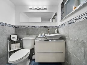 4000 NE 170th St 602, North Miami Beach FL 33160