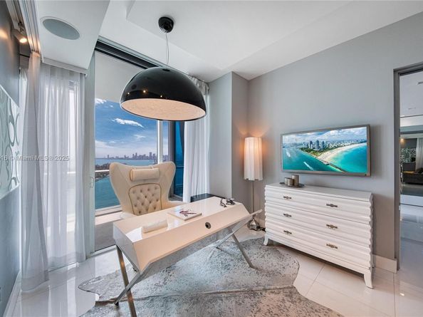 100 S Pointe Dr 3002, Miami Beach FL 33139