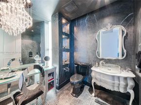 100 S Pointe Dr 3002, Miami Beach FL 33139