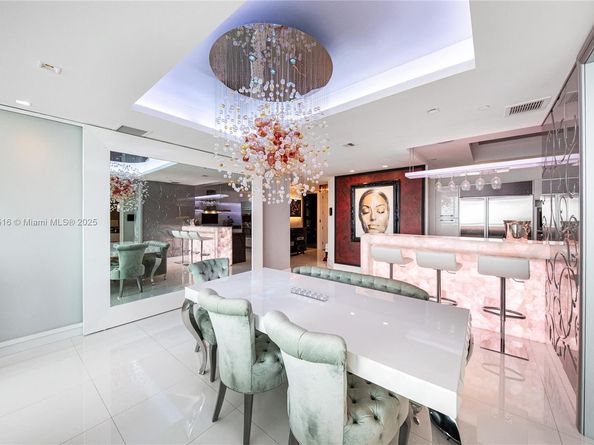 100 S Pointe Dr 3002, Miami Beach FL 33139