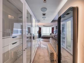 100 S Pointe Dr 3002, Miami Beach FL 33139