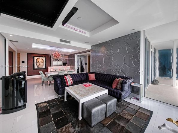 100 S Pointe Dr 3002, Miami Beach FL 33139