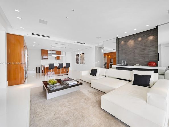 9701 Collins Ave 1405S, Bal Harbour FL 33154