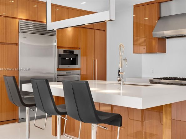 9701 Collins Ave 1405S, Bal Harbour FL 33154