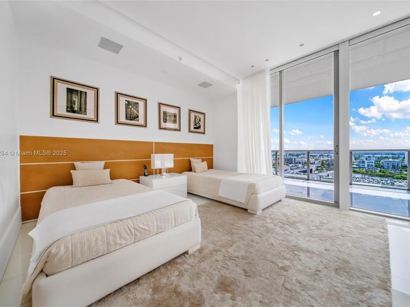 9701 Collins Ave 1405S, Bal Harbour FL 33154