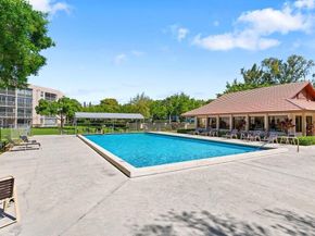 1920 Sabal Palm Dr 201, Davie FL 33324