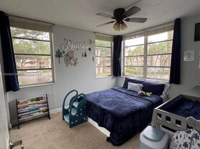 1920 Sabal Palm Dr 201, Davie FL 33324