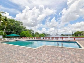 1920 Sabal Palm Dr 201, Davie FL 33324