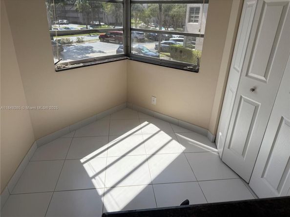 1920 Sabal Palm Dr 201, Davie FL 33324