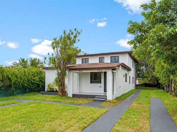 742 NW 70th St, Miami FL 33150