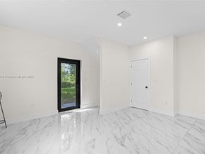 742 NW 70th St, Miami FL 33150