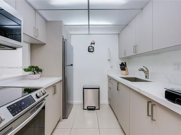 14301 N Kendall Dr 310B, Miami FL 33186