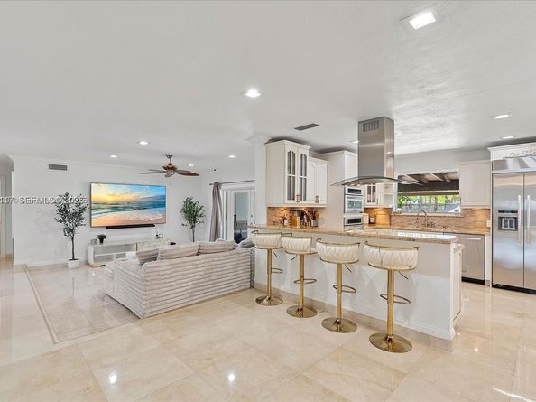 3220 NE 164th st, North Miami Beach FL 33160