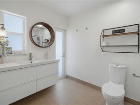 11012 SW 117th St, Miami FL 33176