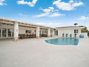 11012 SW 117th St, Miami FL 33176