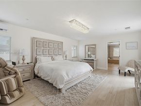 11012 SW 117th St, Miami FL 33176