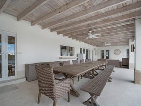 11012 SW 117th St, Miami FL 33176