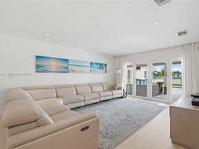 11012 SW 117th St, Miami FL 33176