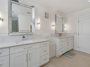 11012 SW 117th St, Miami FL 33176