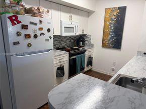 200 SW 117th Ter 10103, Pembroke Pines FL 33025