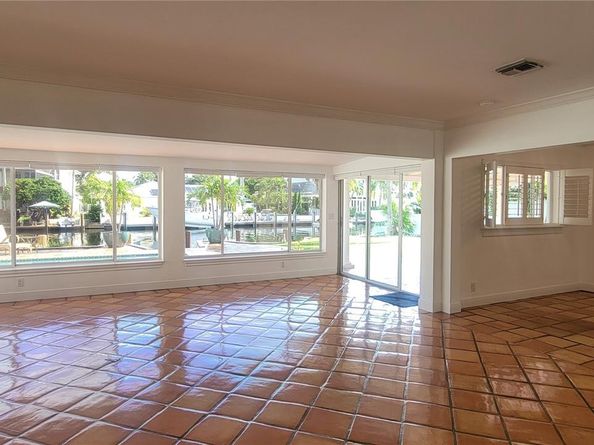 2781 NE 23rd Ct, Pompano Beach FL 33062
