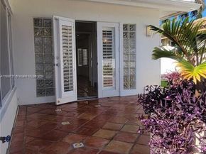 2781 NE 23rd Ct, Pompano Beach FL 33062