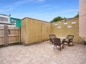 624 NW 11th St, Miami FL 33136
