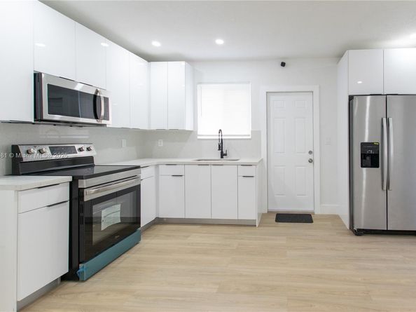 5701 NW 21st Ave, Miami FL 33142