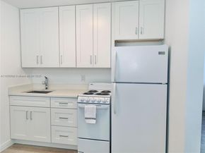 116 SE 9th Ct, Hallandale Beach FL 33009