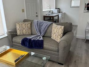 116 SE 9th Ct, Hallandale Beach FL 33009