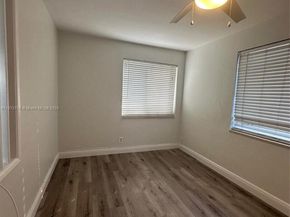 116 SE 9th Ct, Hallandale Beach FL 33009