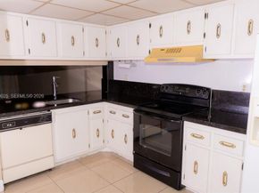 8842 W Mcnab Rd 302, Tamarac FL 33321