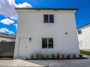 11246 SW 187th St, Miami FL 33157