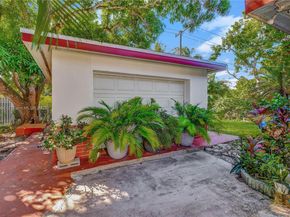1140 NW 127th St, North Miami FL 33168