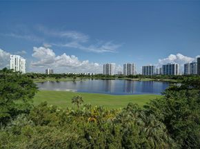 19900 E Country Club Dr 610, Aventura FL 33180