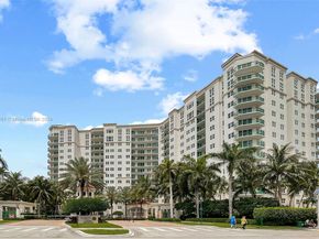 19900 E Country Club Dr 610, Aventura FL 33180