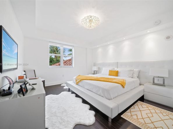 19900 E Country Club Dr 610, Aventura FL 33180