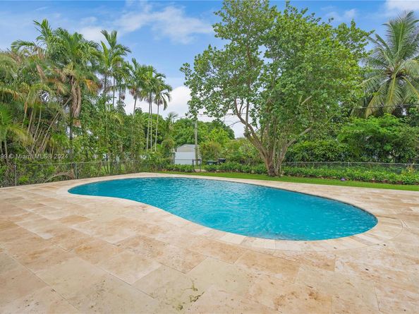 1161 Plover Ave, Miami Springs FL 33166