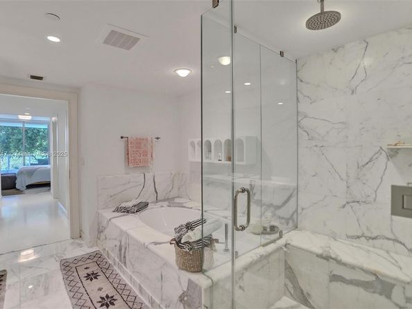2627 S Bayshore Dr 506, Coconut Grove FL 33133