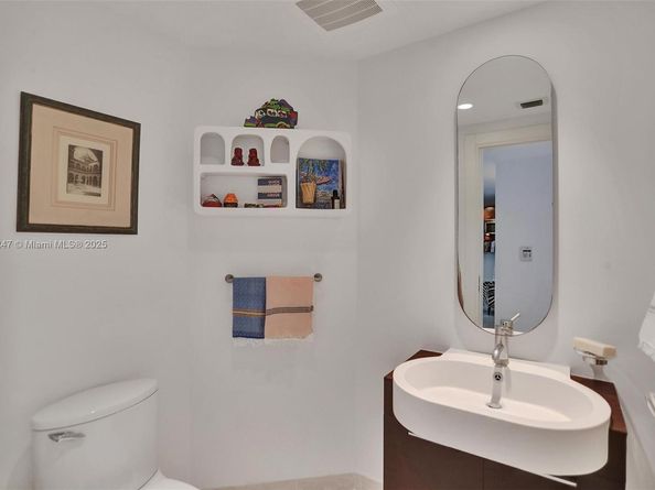2627 S Bayshore Dr 506, Coconut Grove FL 33133
