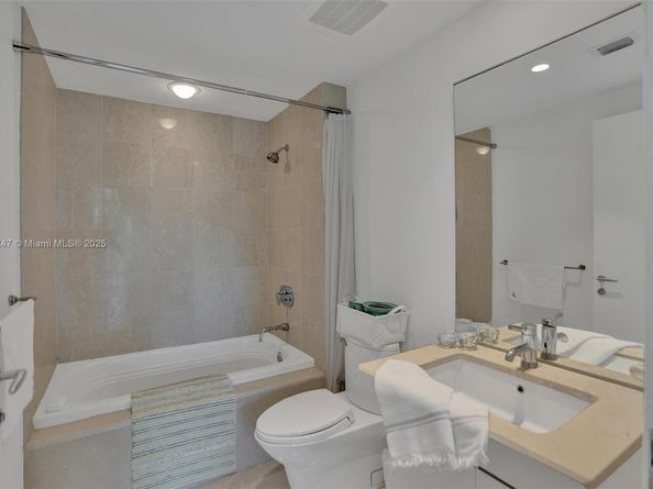 2627 S Bayshore Dr 506, Coconut Grove FL 33133