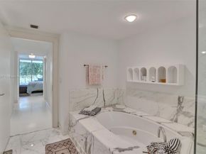 2627 S Bayshore Dr 506, Coconut Grove FL 33133