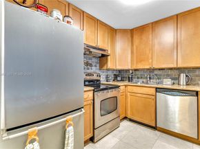 600 Three Islands Blvd 618, Hallandale Beach FL 33009