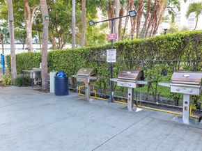 600 Three Islands Blvd 618, Hallandale Beach FL 33009