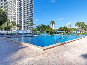 600 Three Islands Blvd 618, Hallandale Beach FL 33009