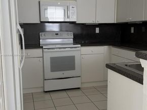 4435 SW 160th Ave 214, Miramar FL 33027