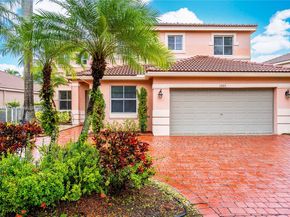 1065 Nandina Dr, Weston FL 33327